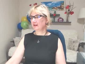 Screenshot from leilamays webcams