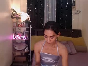 Screenshot from lennonxshit webcams