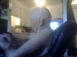 Screenshot from lesage9049 webcams