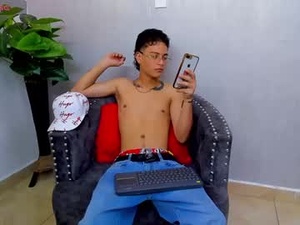 Screenshot from levy_steve webcams