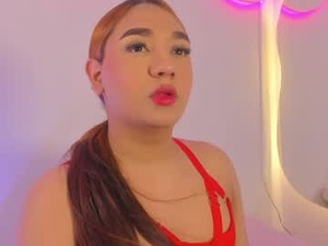 Screenshot from liacampbell__ webcams