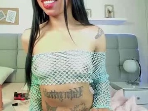 Screenshot from liah_marthina webcams