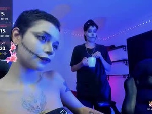 Screenshot from liam_anny webcams