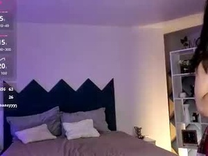 Screenshot from liamoonie webcams