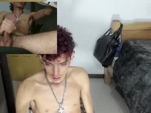 Screenshot from liardemons webcams