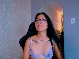 Screenshot from liia_turner webcams