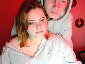 Screenshot from lika_pop webcams