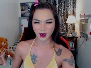 Screenshot from lil_fantacy webcams