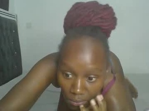 Screenshot from lil_meg webcams