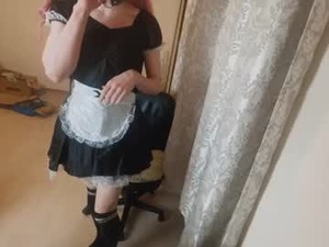 Screenshot from lilah_ts webcams