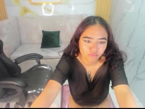 Screenshot from lilith17_s webcams