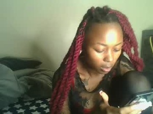 Screenshot from liltemptation01 webcams