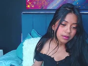 Screenshot from lilycute__ webcams