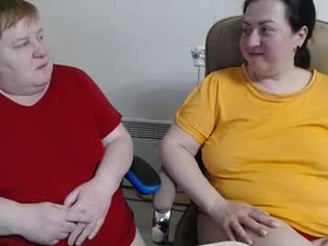 Screenshot from lindy_jeanie20 webcams