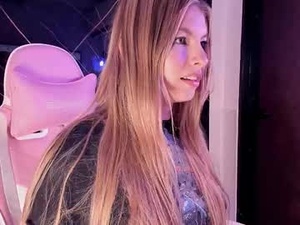 Screenshot from little_blode webcams