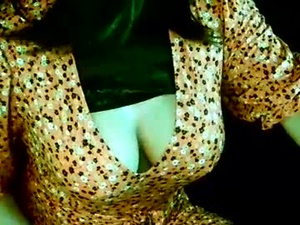 Screenshot from lizabellamore webcams