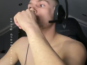 Screenshot from lm270820 webcams