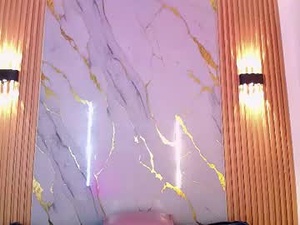 Screenshot from loly_bloom7 webcams