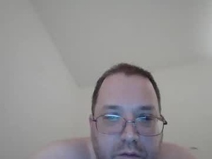 Screenshot from lonelyman91775 webcams