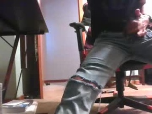 Screenshot from longstrangetrip710 webcams