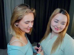 Screenshot from lonnieconfer webcams