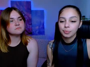 Screenshot from lorraine_carter webcams