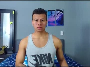 Screenshot from lothbrok_strong webcams