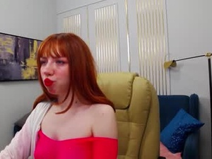 Screenshot from love_is_lola webcams