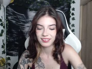 Screenshot from lovely_cass webcams