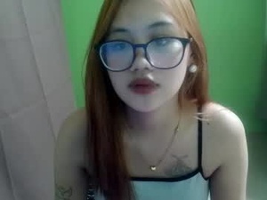 Screenshot from lovely_kate18x webcams