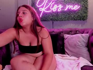 Screenshot from lovenatasha_ webcams