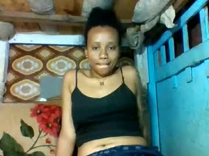 Screenshot from loveyou751 webcams