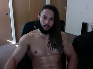 Screenshot from lskinnatty webcams