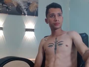 Screenshot from lucasssmith11 webcams