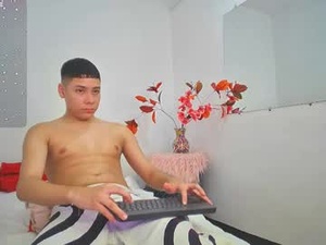Screenshot from lucastorrez01 webcams