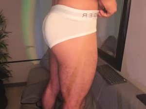 Screenshot from lucca_vega webcams