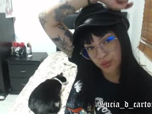 Screenshot from lucia_d_carton webcams