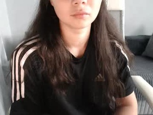 Screenshot from luciasensual webcams