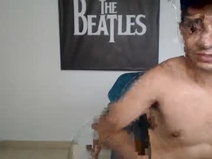 Screenshot from lucifferr_ webcams