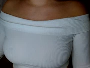 Screenshot from luckydoll8 webcams