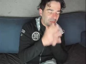 Screenshot from luckydrakex webcams