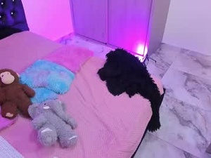 Screenshot from lucy_obsidian webcams