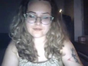 Screenshot from lucyflirt webcams