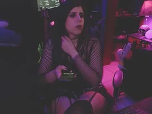 Screenshot from lucypurr_666 webcams