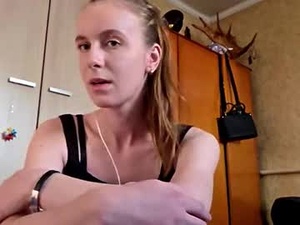 Screenshot from lucyzachar webcams