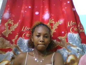 Screenshot from luicie196645 webcams