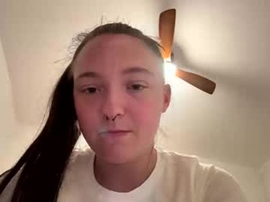 Screenshot from lulubaby03 webcams