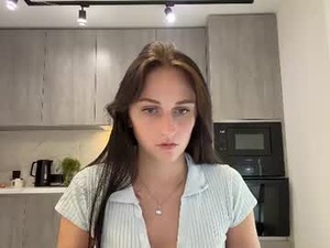 Screenshot from luna_velvet_l webcams