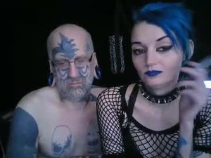 Screenshot from lunaandstigmata webcams