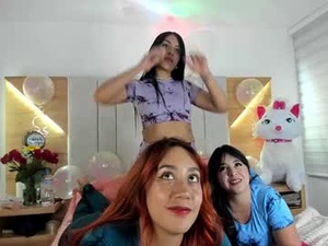 Screenshot from lunnasweet1 webcams